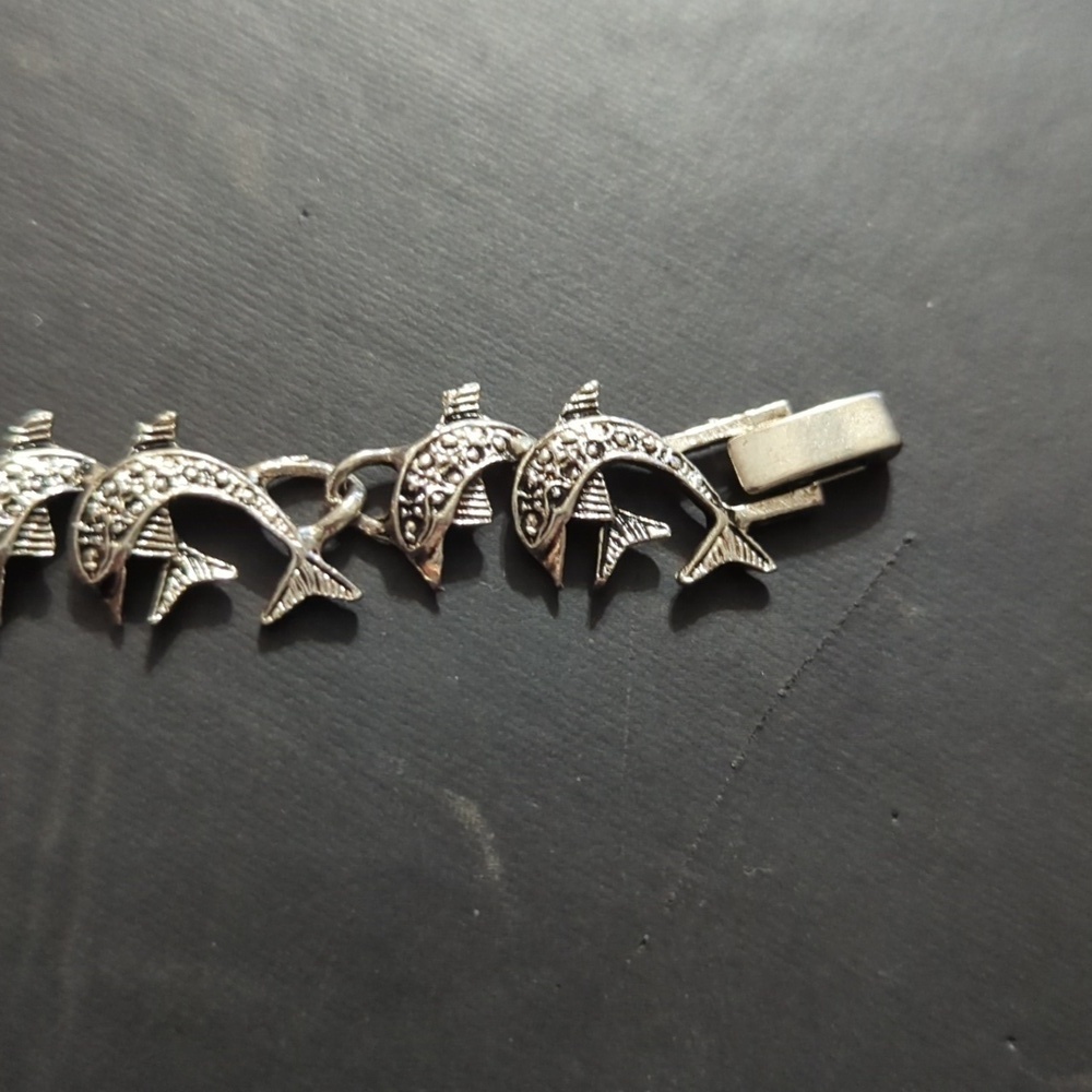 Vintage Silver Tone Dolphin Statement Bracelet - Picture 4 of 4